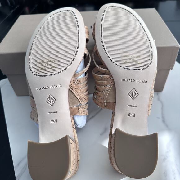 Donald Pliner Women's Strappy Slip On High Heel Sandals Size 9.5 M (MSRP $198) - Picture 6 of 7